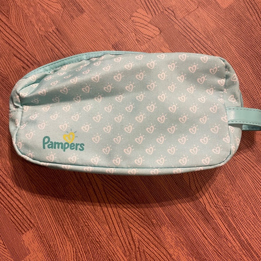 Pampers Teal Baby Pouch *Excellent Cond* - Picture 1 of 5